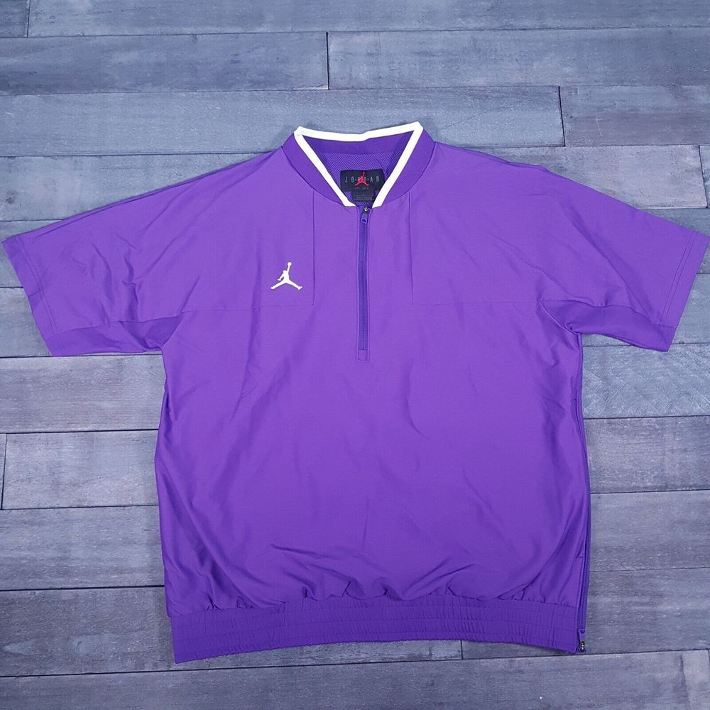 NIKE Air Jordan Short-Sleeve‎ Coaches Football Jacket Mens MEDIUM Purple White